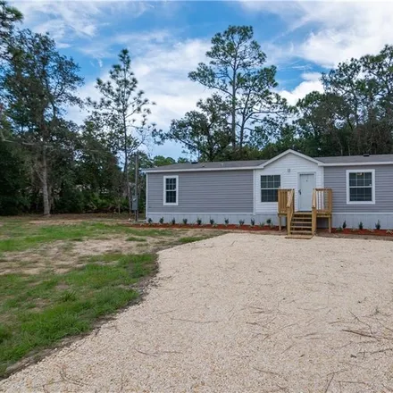 Buy this 3 bed house on 2063 South Sunwood Point in Homosassa Springs, FL 34448