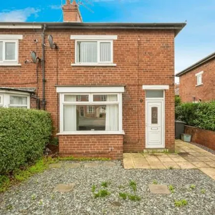 Buy this 2 bed duplex on Oswin Avenue in Doncaster, DN4 0NS