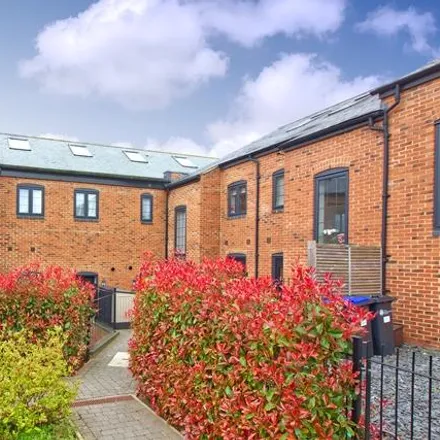 Rent this 2 bed apartment on Co-op Food in 71 High Street, Milton Keynes