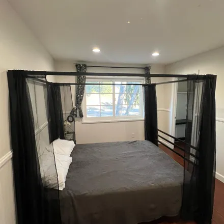 Image 4 - 11198 Newcastle Avenue, Los Angeles, CA 91344, USA - Room for rent