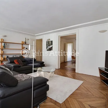 Image 5 - 10 Rue Saint-Roch, 75001 Paris, France - Apartment for rent