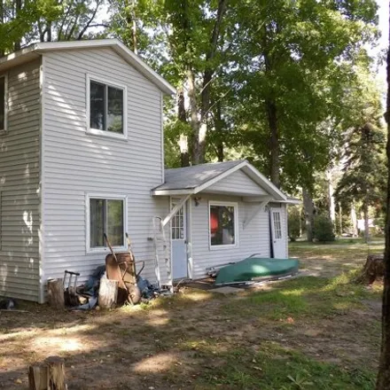 Buy this 2 bed house on Indian Trail in Sylvan Township, MI