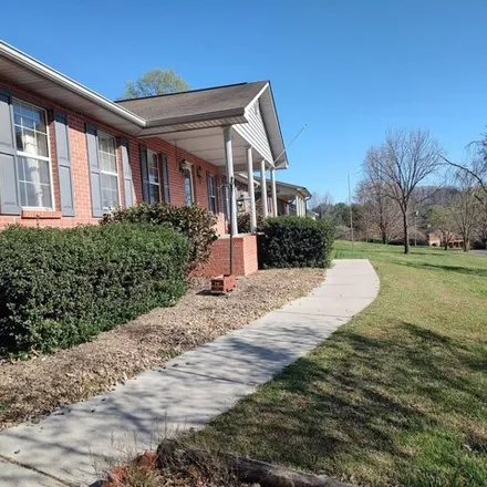 Buy this 3 bed house on 784 Pinewood Circle in Panther Hills, TN 37814