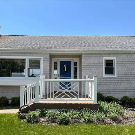 Image 3 - 63 Shore Road, Westhampton, Suffolk County, NY 11977, USA - House for rent