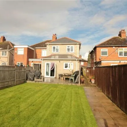 Buy this 4 bed duplex on Claremont Road in Darlington, DL1 4HQ