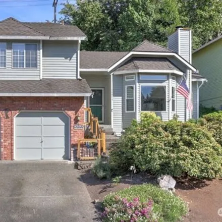 Buy this 4 bed house on 14055 Southeast 159th Place in Renton, WA 98058