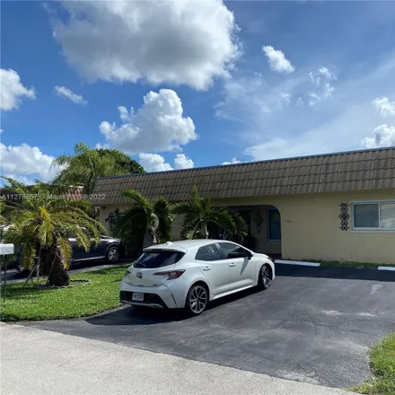 Buy this studio duplex on 7006 Northwest 79th Avenue in Tamarac, FL 33321