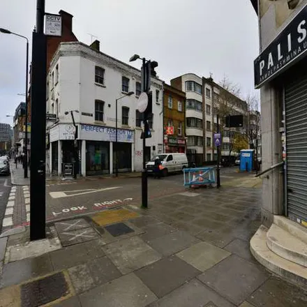 Image 9 - Butterfly, 148 Commercial Road, St. George in the East, London, E1 1PX, United Kingdom - Apartment for rent
