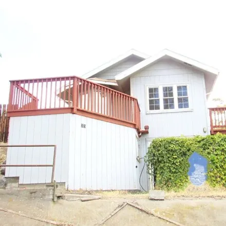 Buy this 2 bed house on 62 Damont Street in Klamath Falls, OR 97601