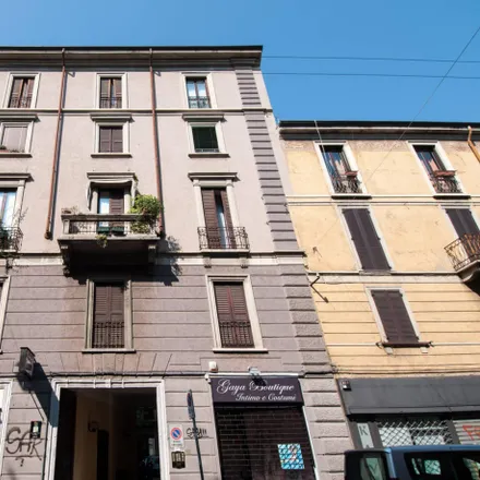 Image 3 - Bright and Quiet Apartment in Sempione District. Perfect for Students. Near MM5.  Milan 20154 - Apartment for rent