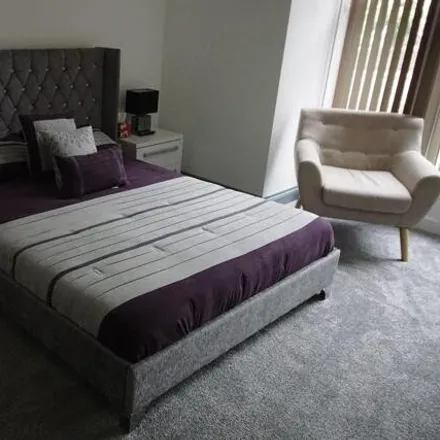 Image 5 - unnamed road, Huddersfield, HD2 2AE, United Kingdom - House for rent