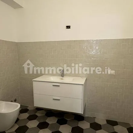 Image 3 - Via Consultore Benintendi, 93100 Caltanissetta CL, Italy - Apartment for rent