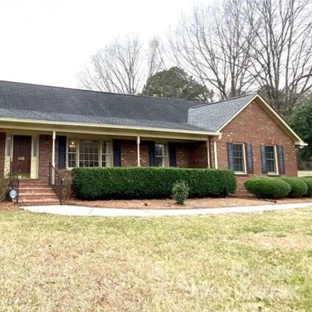 Buy this 3 bed house on 445 Cottonfield Circle in Weddington, NC 28173