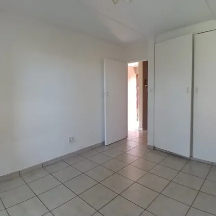 Image 2 - Weigelia Street, Wild En Weide, Richards Bay, 3900, South Africa - Apartment for rent