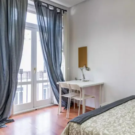 Rent this 7 bed room on Trinidad Gracia in Plaça de la Reina, 46001 Valencia