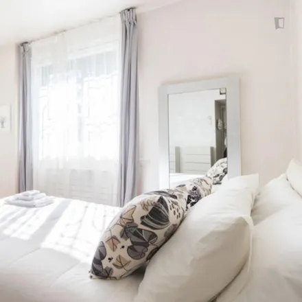 Image 7 - Via Francesco Zanzi, 13, 20900 Monza MB, Italy - Apartment for rent