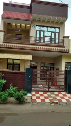 Rent this 4 bed house on unnamed road in Sahibzada Ajit Singh Nagar District, Zirakpur - 140603