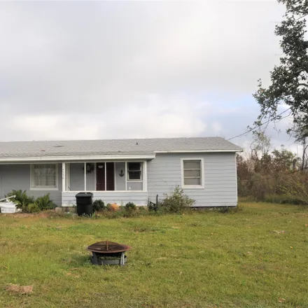 Buy this 3 bed house on 2568 Volusia Avenue in Springfield, Bay County