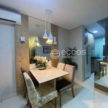 Buy this 2 bed apartment on Alameda José Oliveira Guimarães in Jardim Holanda, Uberlândia - MG