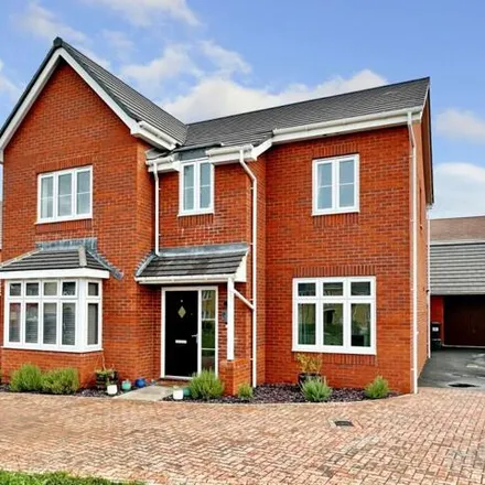Buy this 5 bed house on 32 Mary Shunn Way in Wantage, OX12 8GN