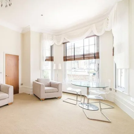 Rent this 2 bed apartment on 19 Warwick Avenue in London, W9 2PT