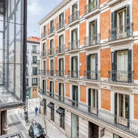 Image 9 - High Tech, Calle del Conde de Xiquena, 28004 Madrid, Spain - Apartment for rent