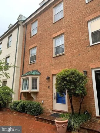Rent this 4 bed townhouse on 103 Cameron Mews in Alexandria, VA 22314