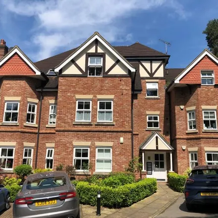 Rent this 3 bed apartment on Branksome Park Road in Camberley, GU15 2ED