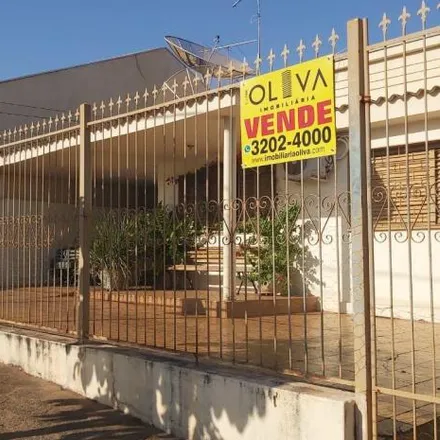 Buy this 5 bed house on Rua Tupinambás in Vila Maceno, São José do Rio Preto - SP