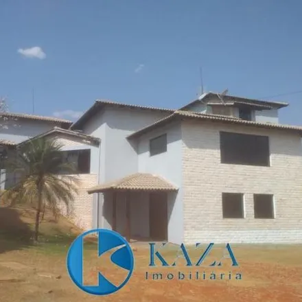Buy this 3 bed house on Vt 1 Quadra 17 in Jardim Botânico - Federal District, 71680-379