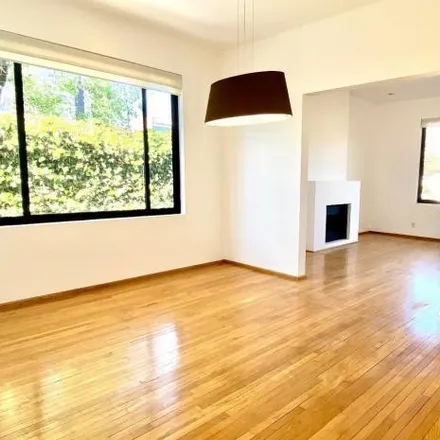 Rent this 4 bed house on Avenida Alpes in Colonia Reforma social, 11000 Santa Fe