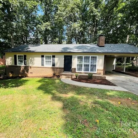 Rent this 3 bed house on 1306 Oak Canopy Road in Lincoln County, NC 28092