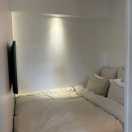 Rent this 1 bed apartment on Sjösavägen 17 in 124 52 Stockholm, Sweden