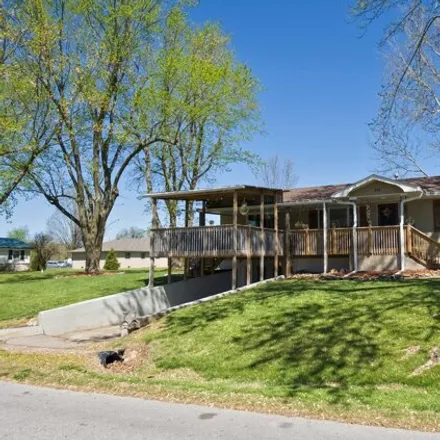 Image 1 - 379 West Howcraft Avenue, Billings, Christian County, MO 65610, USA - House for sale