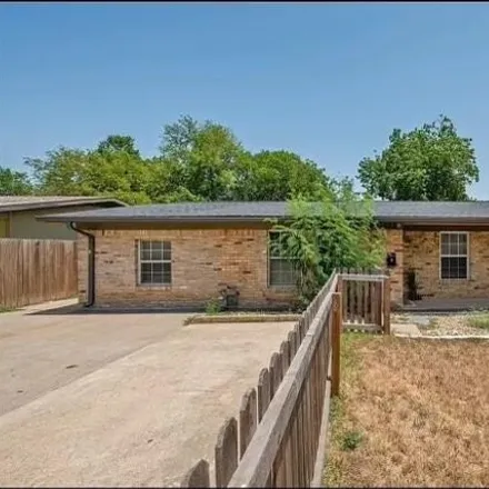 Buy this 6 bed house on 1312 East 52nd Street in Austin, TX 78723