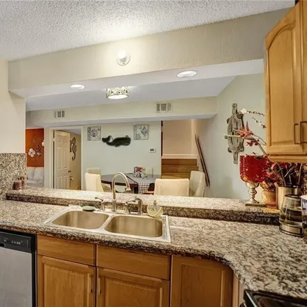Image 5 - Oxford Place, Palm Beach County, FL 33433, USA - Townhouse for sale