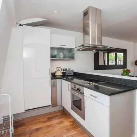 Rent this 2 bed apartment on Centre for Creative Collaboration in 16 Acton Street, London