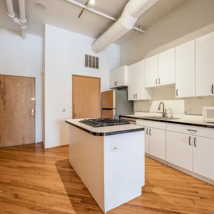 Rent this 1 bed apartment on Michigan & 9th Street in South Michigan Avenue, Chicago