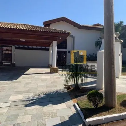 Buy this 4 bed house on Avenida Saul Silveira in Parque Residencial Paineiras, Bauru - SP