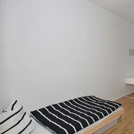 Rent this 4 bed room on Berger in Bismarckstraße 72, 10627 Berlin