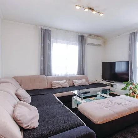 Rent this 2 bed apartment on 51221 Kostrena