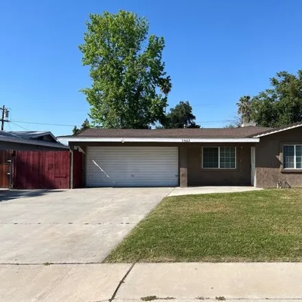 Buy this 3 bed house on 3812 Sechrest Avenue in Bakersfield, CA 93309