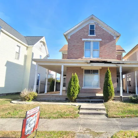 Buy this 3 bed house on 314 Pearl Street in Jackson, OH 45640