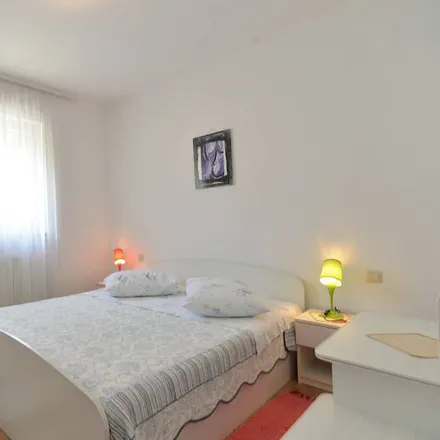 Image 1 - 52440, Croatia - Apartment for rent