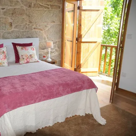 Rent this 2 bed house on 4980-314 Distrito de Portalegre