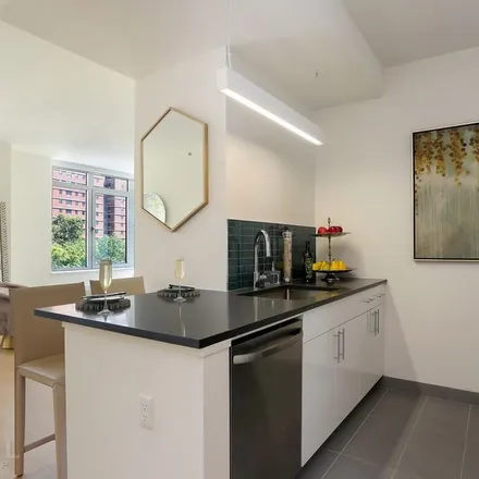 Rent this 3 bed apartment on Myrtle Avenue in New York, NY 11237