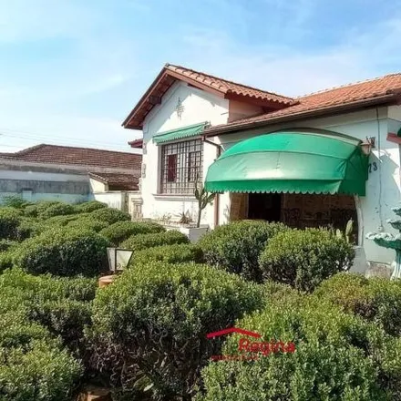 Rent this 4 bed house on Rua João Moreira da Costa in Vila Resende, Caçapava - SP