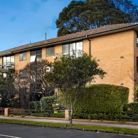 Image 4 - Stop 43: Egerton Road, Wattletree Road, Armadale VIC 3143, Australia - Apartment for rent