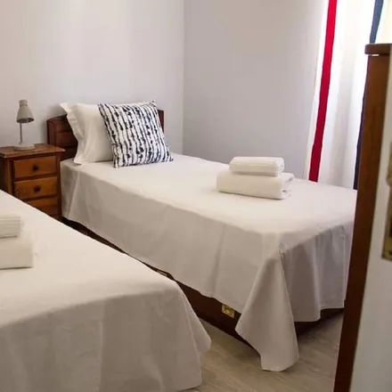 Rent this 3 bed house on À proximité de R. Nossa Sra. do Castelo 11 in Portugal, 2970-726 Sesimbra