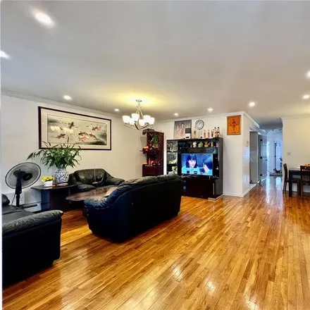 Image 3 - 28 Bay 26th Street, New York, NY 11214, USA - Condo for sale